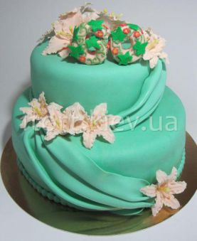 Торт с лилиями