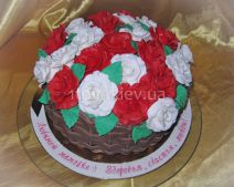 Торт-корзина роз для мамы