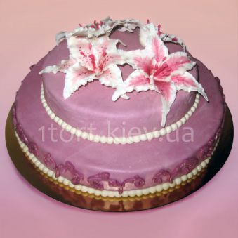 Сиреневый торт с лилиями