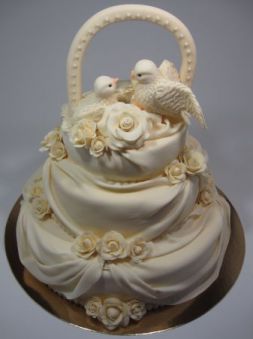 Торт Свадебный с Голубями Трехъярусный